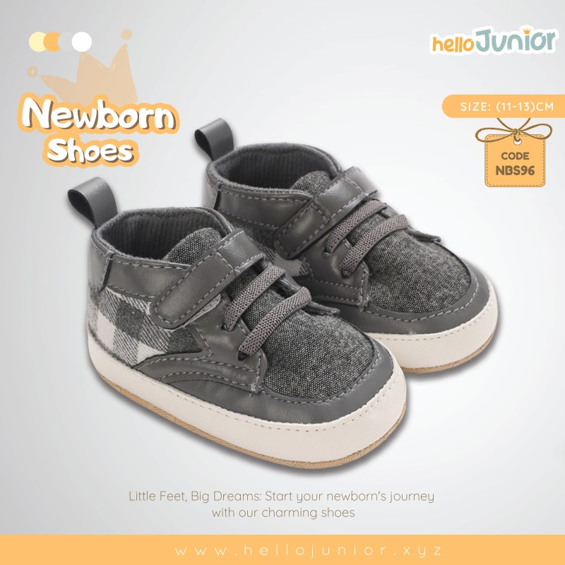 Hello Junior baby shoes for newborn to 18 month, made with cotton and rubber sole