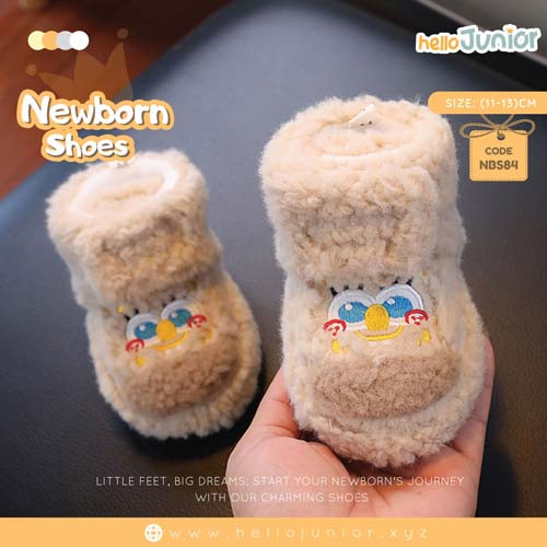 Hello Junior baby shoes for newborn to 18 month, made with cotton and rubber sole