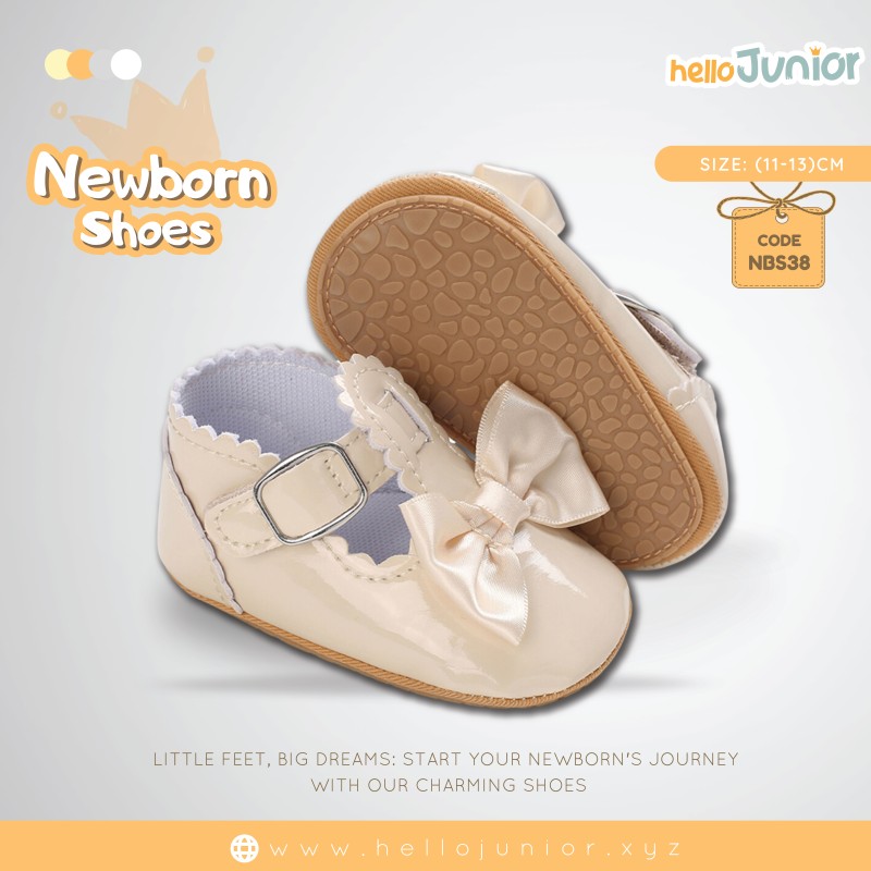 Hello Junior baby shoes for newborn to 18 month, made with cotton and rubber sole