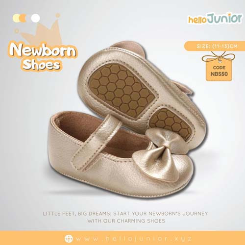 Hello Junior baby shoes for newborn to 18 month, made with cotton and rubber sole
