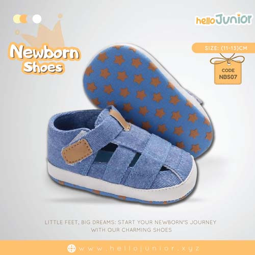 Hello Junior baby shoes for newborn to 18 month, made with cotton and rubber sole