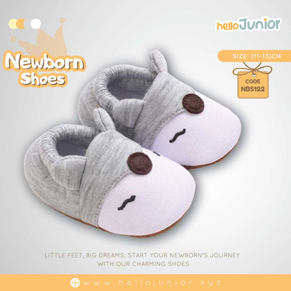 Hello Junior baby shoes for newborn to 18 month, made with cotton and rubber sole