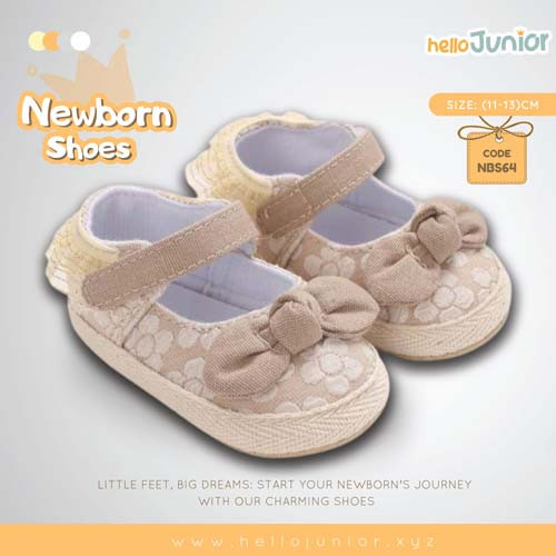 Hello Junior baby shoes for newborn to 18 month, made with cotton and rubber sole