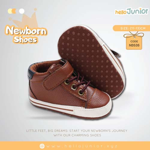 Hello Junior baby shoes for newborn to 18 month, made with cotton and rubber sole